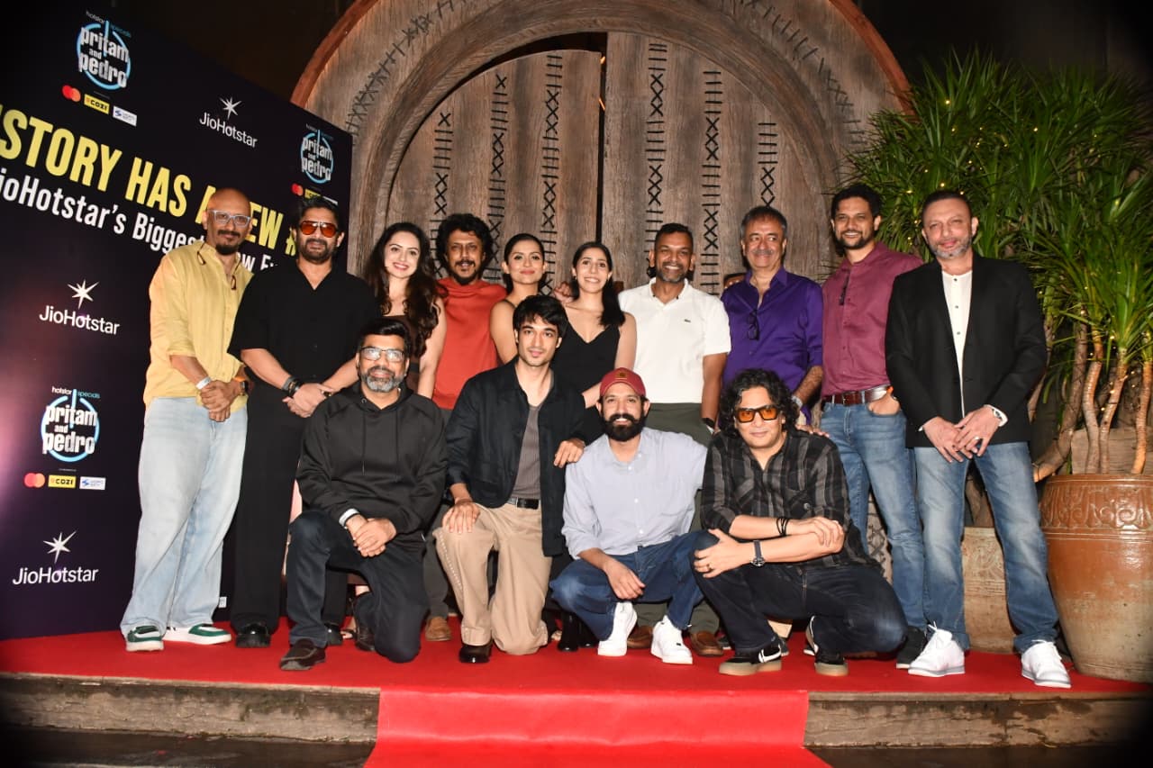 The team of Pritam and Pedro, including Arshad Warsi, Vir Hirani, Vikrant Massey, filmmaker Rajkumar Hirani and others were seen posing together at the success meet of the show.